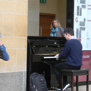 超帅男大学生1069
